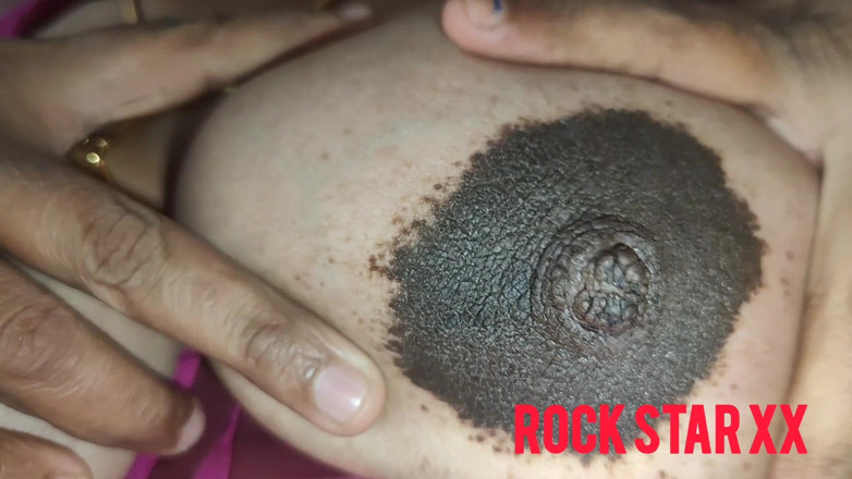 Rack star XX: Bini desi Rumah Tamil Urut minyak buah dada besar