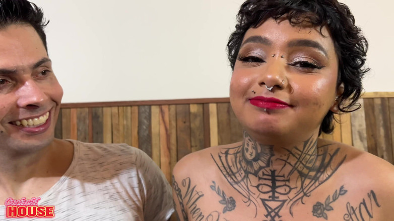 CuckoldHouse: Awek kecil molek bertiga yang sangat nakal dengan teman lelaki...