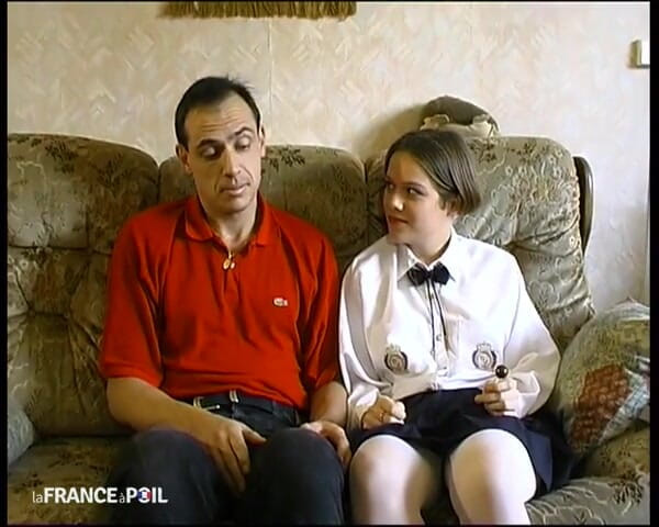 French Family Secrets: 그녀의 수학 교사에 의해 날려 지고있는 학사