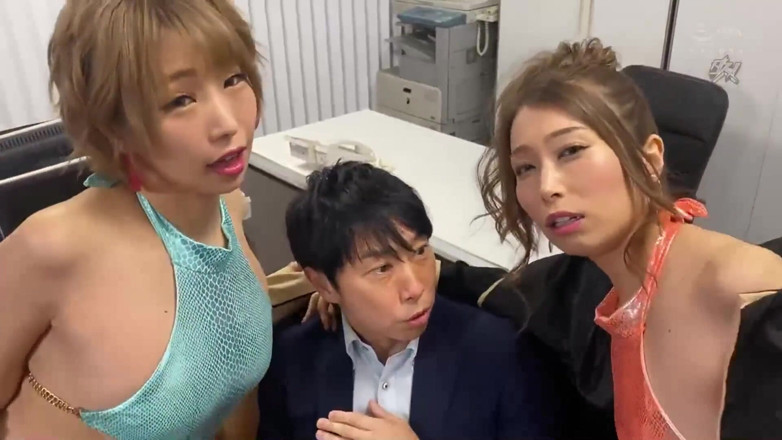 Smooth Time: Sexy Fucking Harem Sluts Who Lick Balls and Suck Cock....