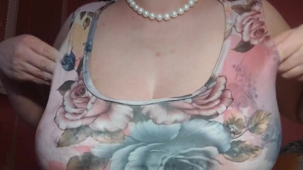 Putarankahotmilf: Gonna bagnata, gioco con lozione, entrambi i buchi scopano e...