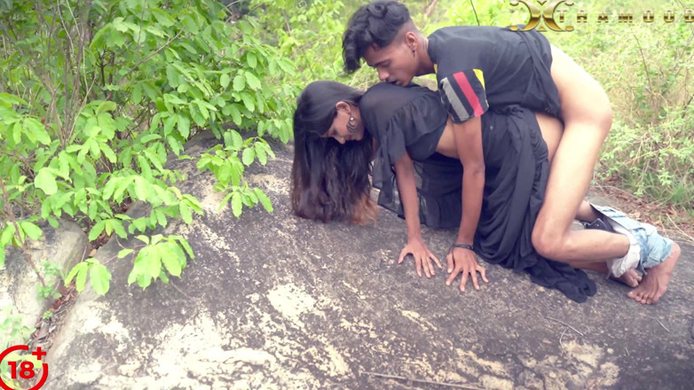 Xtramood: A Sexy Desi Jungle Sex of Lovely Couple, Hardcore Desi...