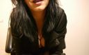 MILFy Calla: Gerçek köleler için orta yaşlı seksi kadın 38 ayak fetişinin maceraları