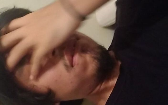 AlexAlejandro13: Magst du meinen großen schwanz?
