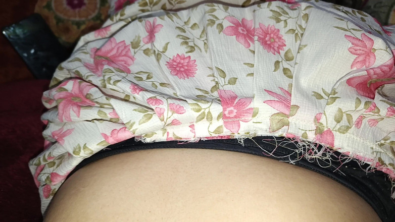 Your Hot Ruchi: Сводный Брат Увидел Киску Сексуальной Сводный Сестры, И Её Сливки Вышли Наружу