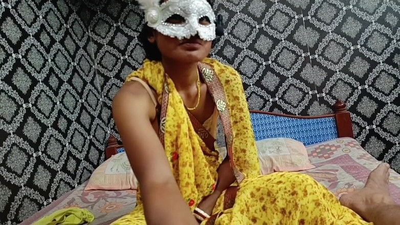 Desi fucker studio: Bhabhi Called Her Stepbrother-in-law to Her Room for Sex When...