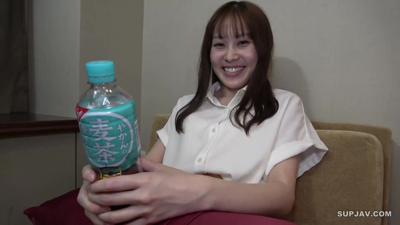 Asian cutie: Aziatische engel 4323. Casting voor harige milf