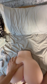 Pumping That Ass Until I Cum on Her Ass Cheeks