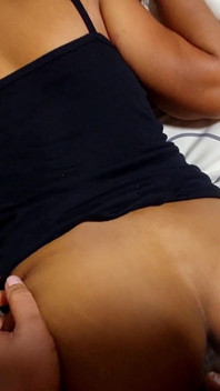 I Gives a Extreme Hard Fuck to My Step Sister Ever Had, She Is Sweaty and Moans Very Loud - Sri Lankan