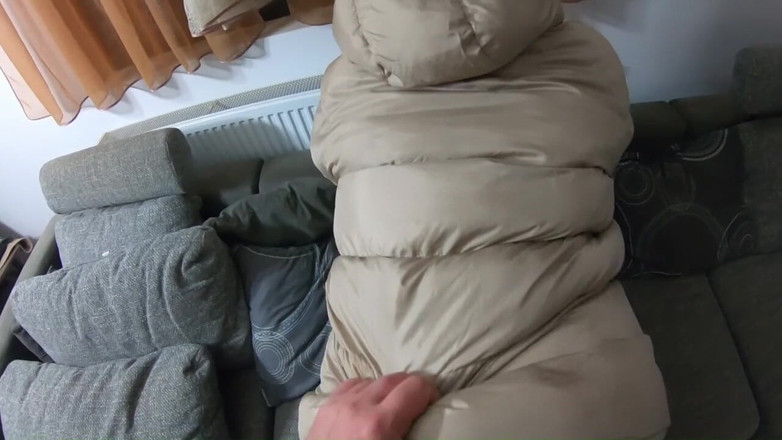 MilfyCalla: 与熟女的双重快乐 第47集，47条丝袜，口交和激烈的肛交