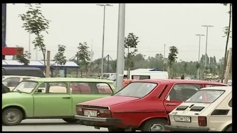 Muschi movie official: यौन अपराधों का संदेह