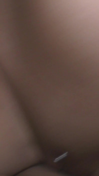 Diese schönheit sieht aus wie carmen electra! Sie zu hause gefickt