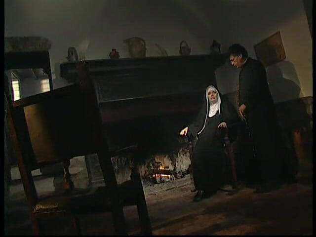 Just X Star: Monjas sucias hacen cosas sucias