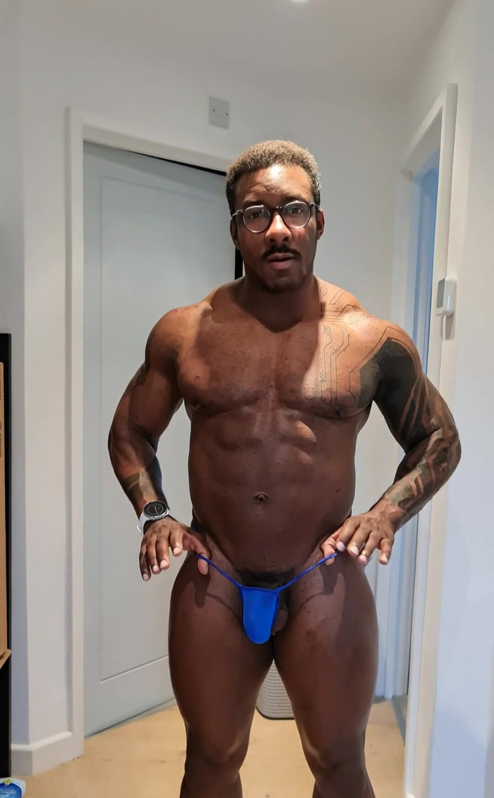 Amadeus: Perkara Pertama Jumaat, Harap Untuk Suka Lelaki Ini.