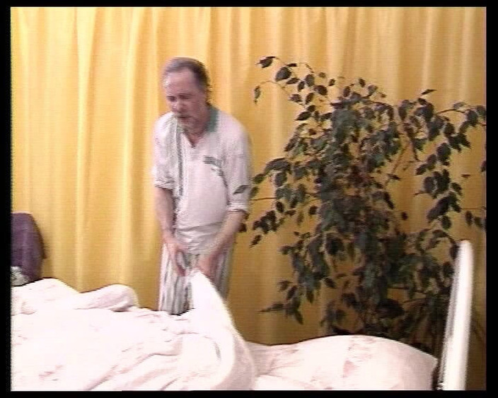 Under German Roofs: Збуджені німецькі повії шукають член No13