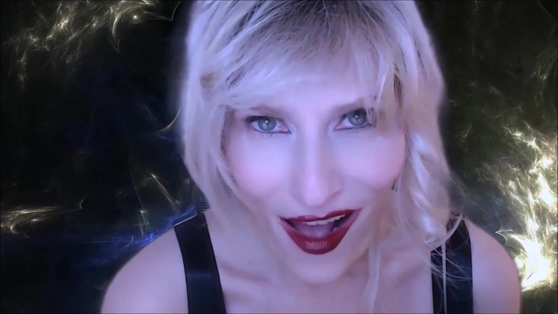 Mistress Chadford: 女神の目