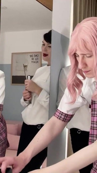 Sissy College Lição 1: Dollification