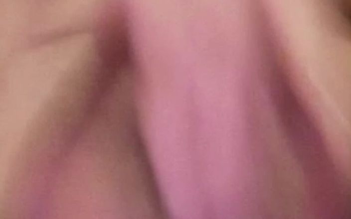 Carol Rayos De Guzman: Mladá dívka masturbuje