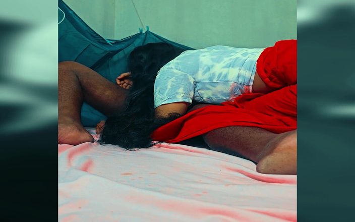 Maxy: India maestra y estudiante follan duro