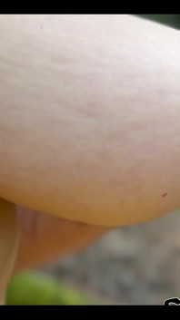 Mamilos brincam ... Close-up e Jogo Duro e Chupando ... Tudo para amantes de peitos de mamilos ...