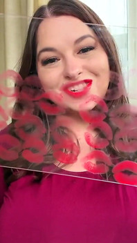 Gioco joi di baci di rossetto