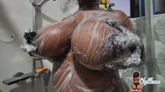 Afrocummy: Fodendo com as portas abertas, vizinhos assistindo