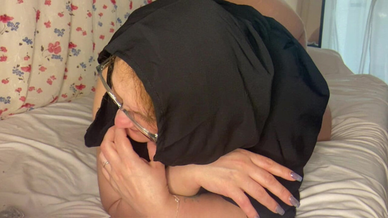 Zina Gabon: mammi yuva larke ko dopahar men use jordaar chodne ke...