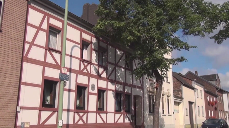 German Porn: Alman iri güzel kadın - açık havada seks