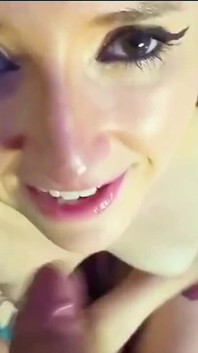 Schätzchen gab mir einen erstaunlichen blowjob