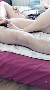 Min fru ger mig en footjob