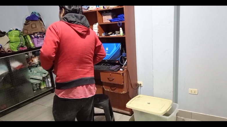 Blanquitoponedor: The Technician Repaired My Laptop and When He Discovered the...