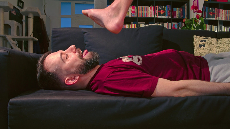 PSM Tickling Network: Sugând degetele de la un Android