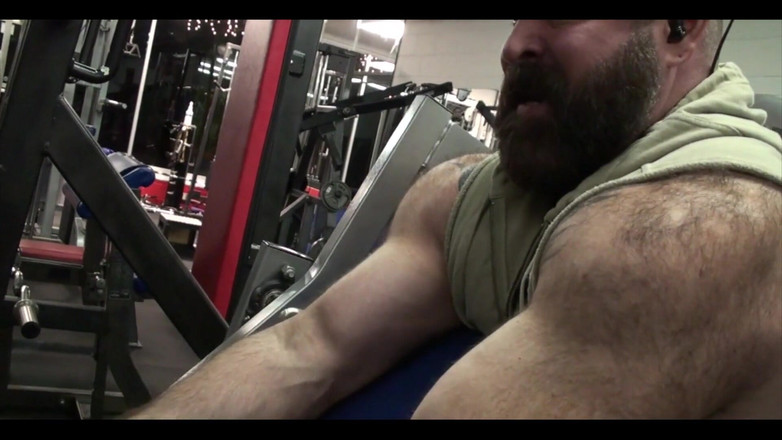 Will Angell: Bis och gropar