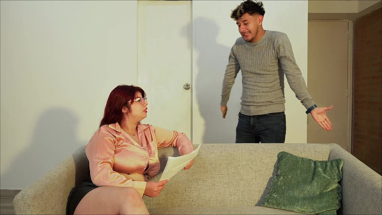 Jennie sweet: 患者が顔射に来て、セラピストが彼女のおっぱいに射精するまでセラピストとセックスすることになります