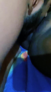 Sexy Horney Bavbhi Šukání tvrdé kundičky Hardcore sex s Devorem v místnosti