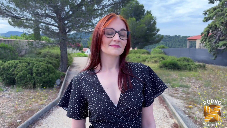 Porno Baguette: Lavyana, великолепная рыжая, хочет два, чтобы шпилит ее