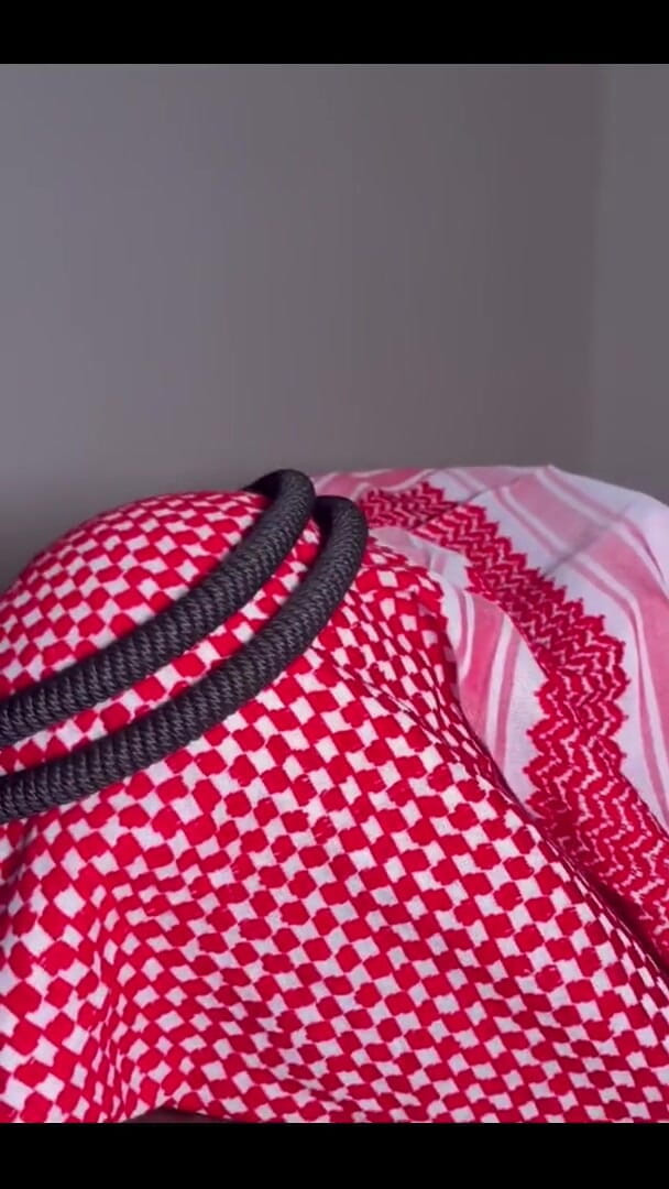 Massive daddy xxx: Sheik é fodida por grande padrasto