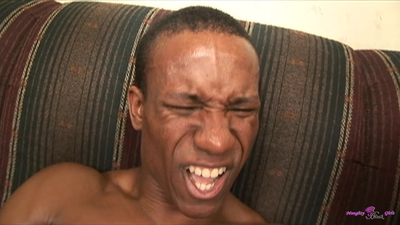 Naughty Black Girls: 큰 후장 욕망 그녀의 짝짓기 BBC 흑인 파트너 와 Exper 레벨 오럴 입 작업.