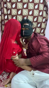 Karwa chauth, aku ngentot pantat istriku yang manis