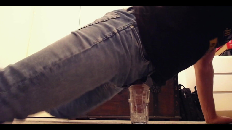 Awesome A: Làm một số Push-up!