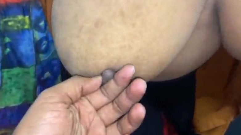 Mamtadesisex: दादा और बेटी सेक्स हिंदी लानी