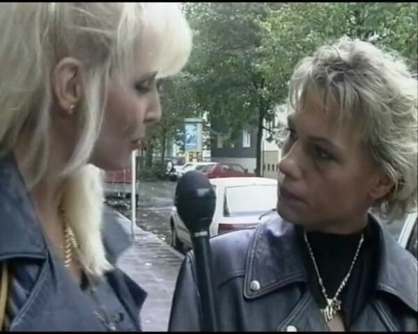 German's Lesbian: Busty German MILF Got Fucked by Toy in Lesbian Session