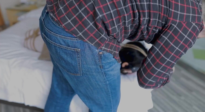 Aisan girl bondage: Hui09 - beyaz çoraplı jk kız iplerle yatağa bağlı.