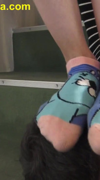 Sock Teenies Trample Face and Hand Hands of Slave