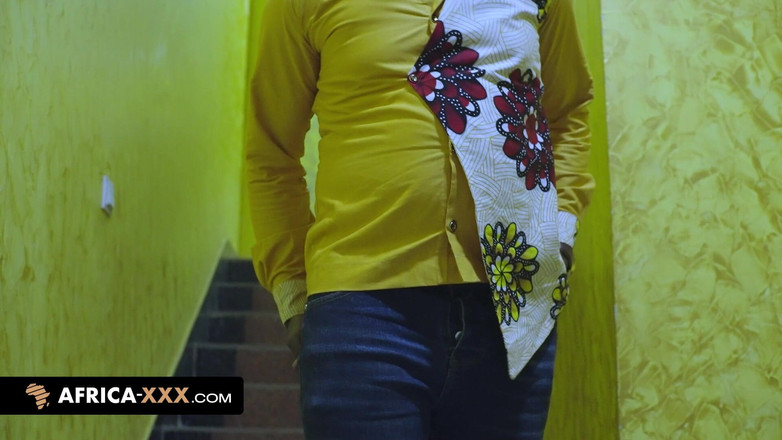 Africa-XXX: Сексуальная африканская женщина и ее изгибы