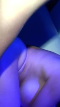 Si blonde seksi bertetek besar Natalie Heck Adalah Tiang Perempuan jalang menari mengidam untuk mengongkek kote hitam besar