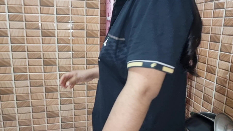 bdboygirl69: Aku menyetubuhi istriku