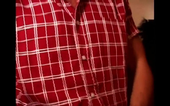 Fetish Desire: Dwie cudowne lesbijskie milf liżą sobie nawzajem cipkę i zdobywają...