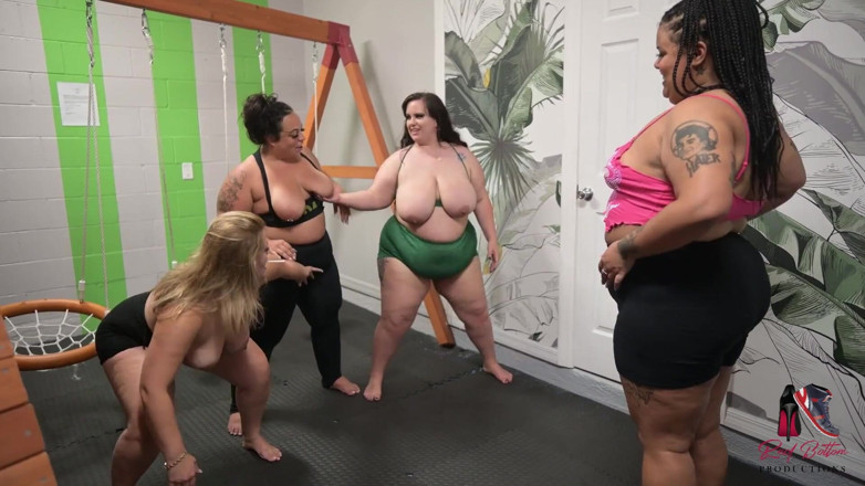 Red bottom productions: Entrenamiento - orgía de chicas