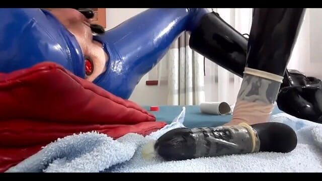 Rubberdoll ruby: Bach